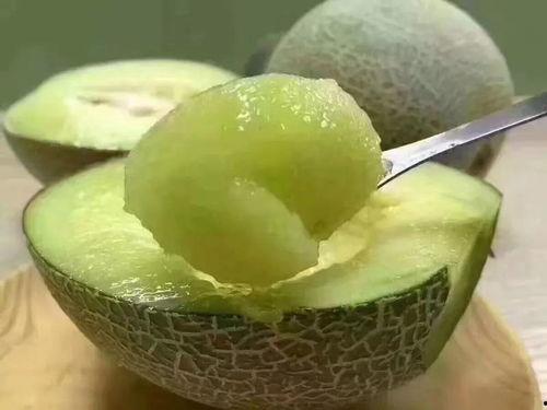 网红切蜜瓜,甜蜜瞬间引爆网络潮流