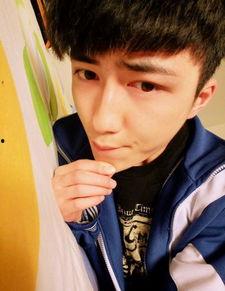 丰利男网红,揭秘网络红人的崛起之路”