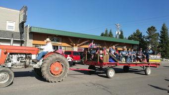 网红拖拉机公园图片,田园风情与工业魅力的完美融合